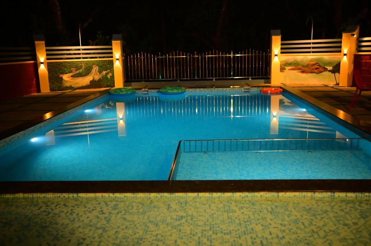 Silvery Moon Grand Villa Tariyod 인도