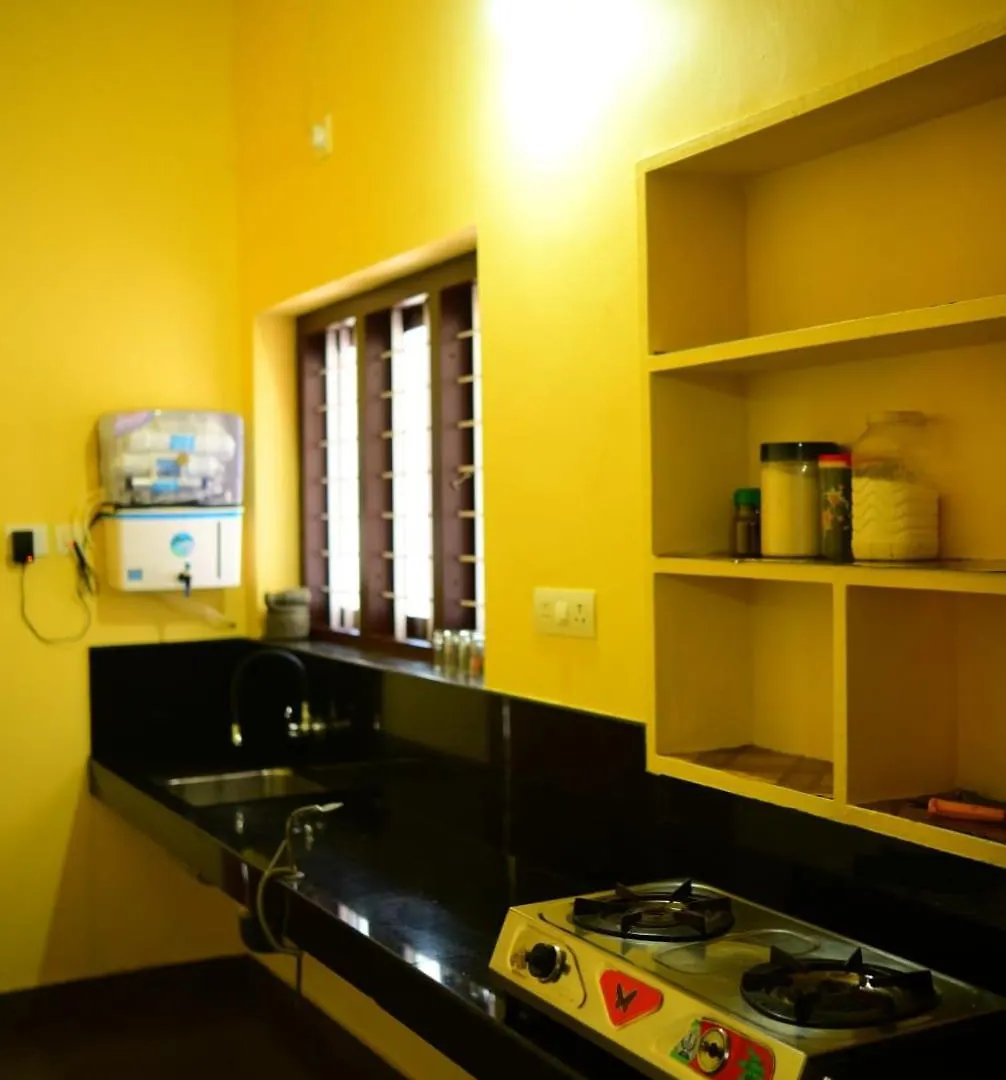 Silvery Moon Grand Villa Tariyod